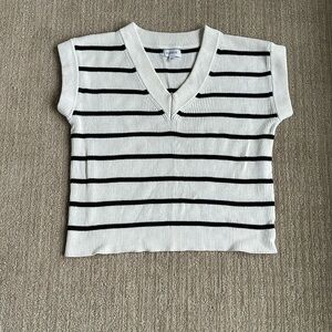 V-Neck Sweater Vest/pullover